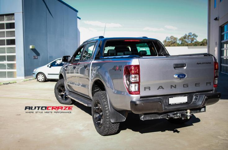 FORD RANGER BEAST BLACK & MACHINED WITH DARK TINT